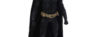 Figura Batman El Caballero Oscuro DC Comics 17cm